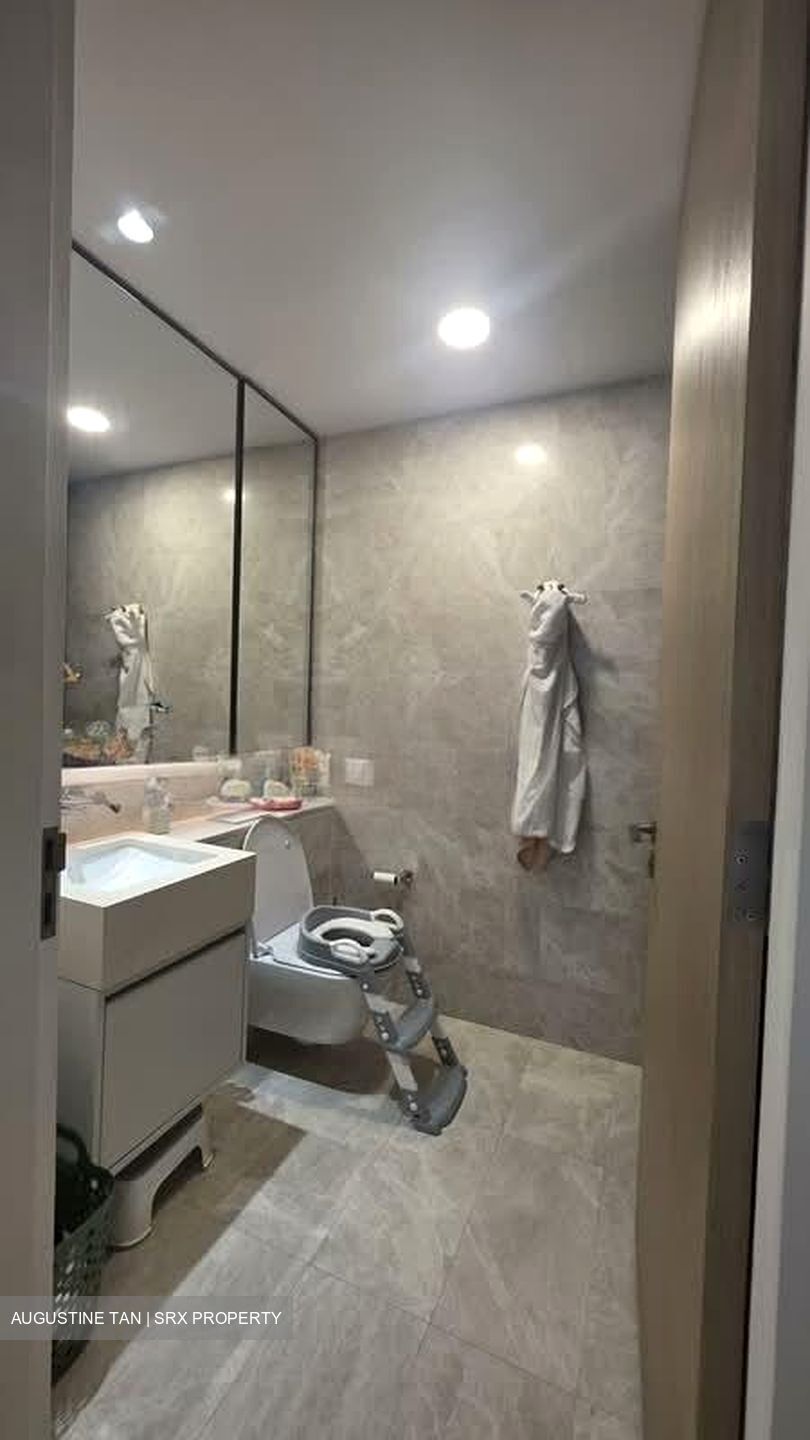 Amber Park (D15), Condominium #560750011